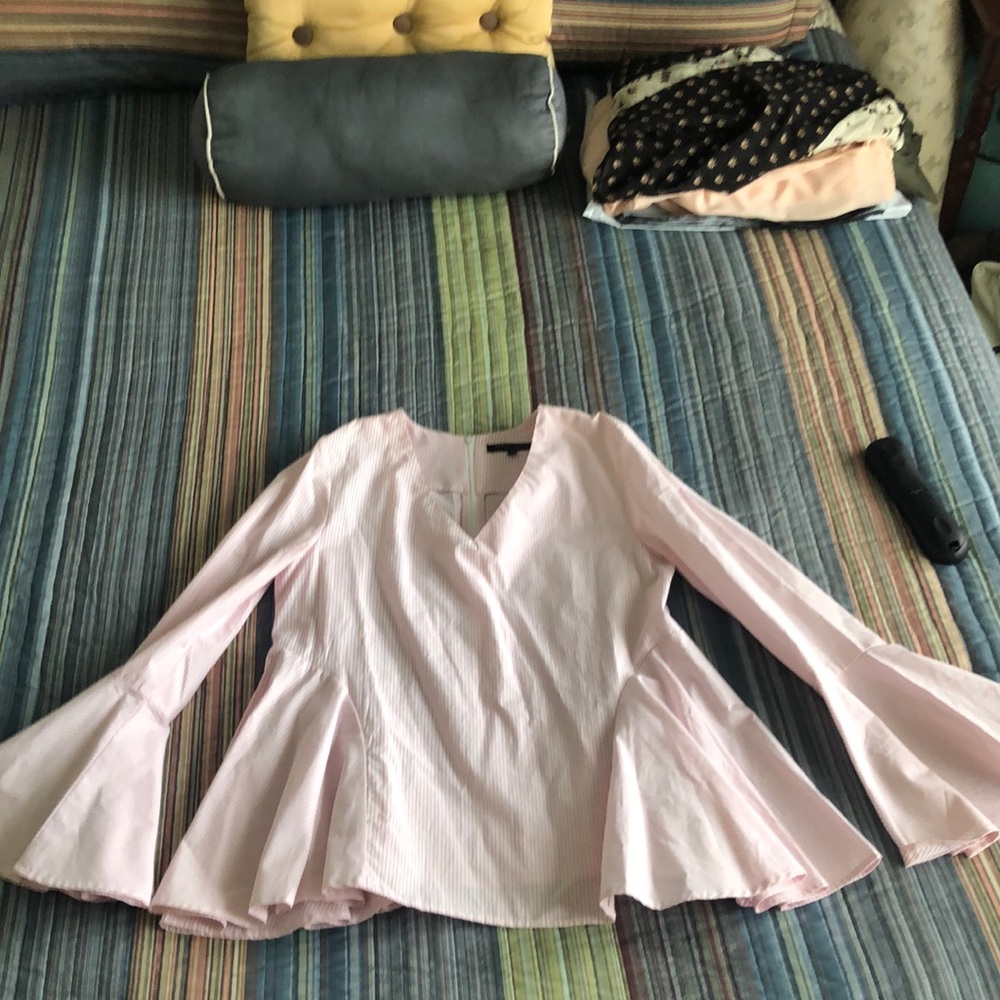 Mint condition woman’s dress by Romeo and Juliet